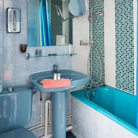 Отель Voltaire 2*